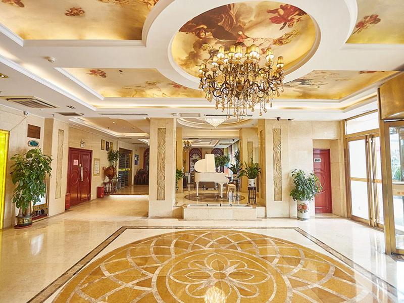 Vienna Hotel Nanyang People Road Exterior photo